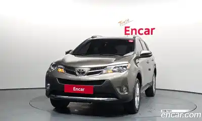 Toyota RAV4 2015 2.5 Автомат в Москве № 199629, миниатюра 3