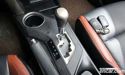 Toyota RAV4 2015 2.5 Автомат в Москве № 199629, миниатюра 9