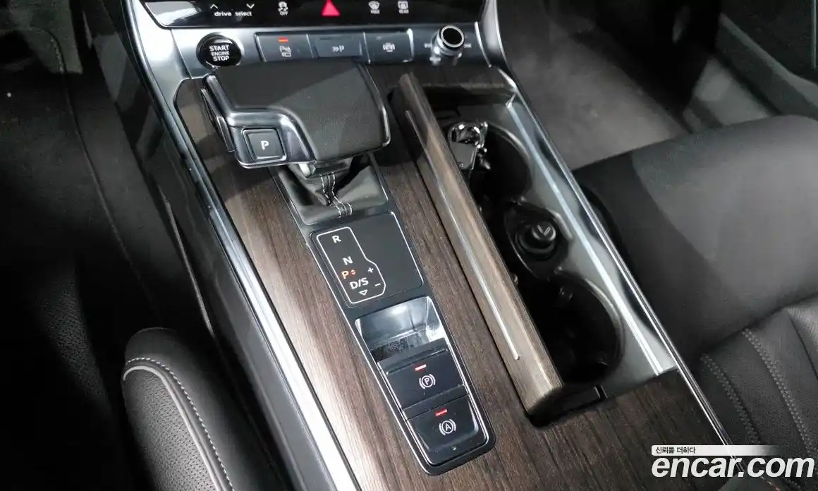 Audi A6 2024 2.0 Автомат в Москве № 204060, фото 14