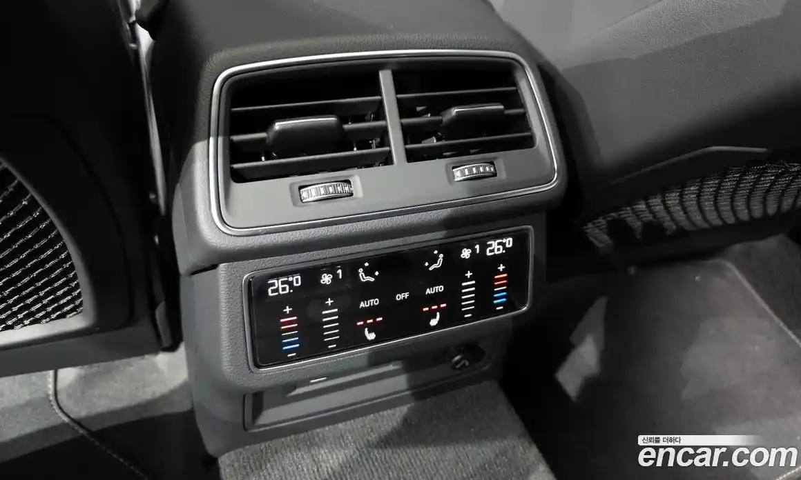 Audi A6 2024 2.0 Автомат в Москве № 204060, фото 10