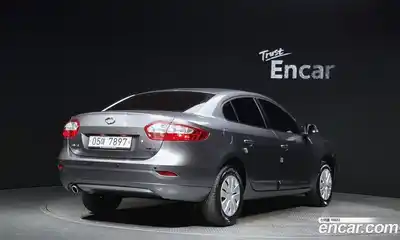 Renault SM3 2018 1.6 Автомат в Москве № 204680, миниатюра 4