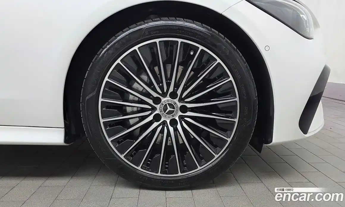 Mercedes-Benz CLE-Class 2024 2.0 Автомат в Москве № 205439, фото 6