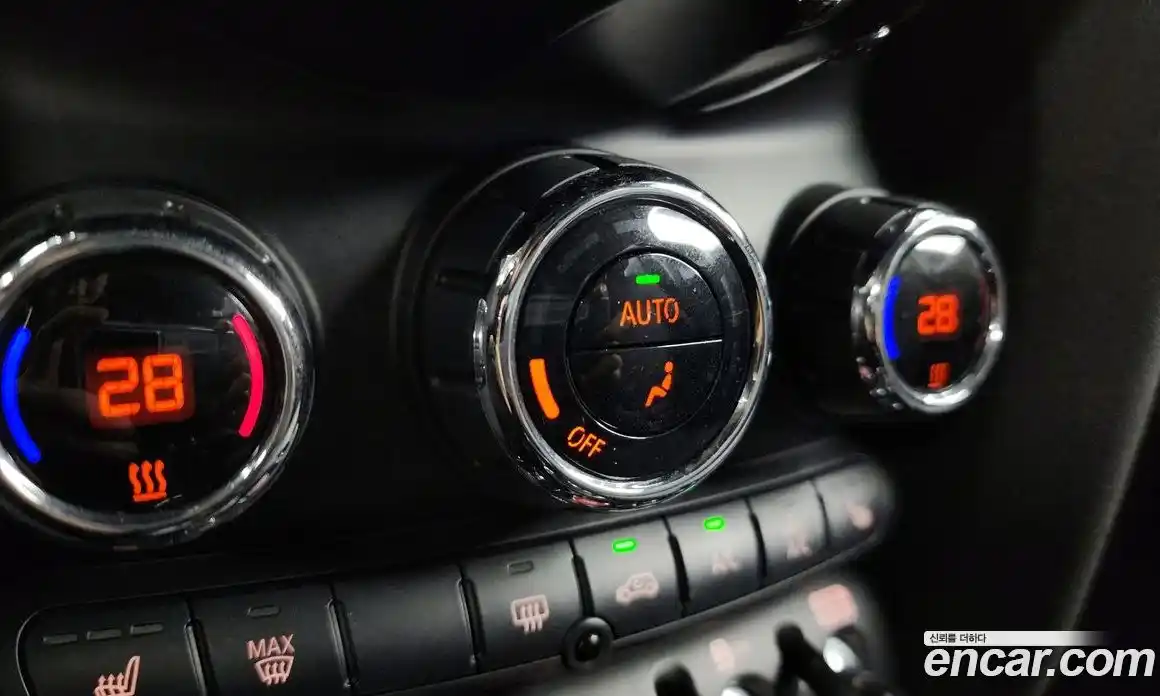 Mini Cooper 2020 1.5 Автомат в Москве № 214241, фото 13