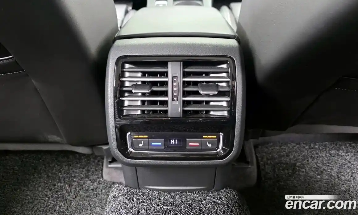 Volkswagen Passat 2018 2.0 Автомат в Москве № 215137, фото 17