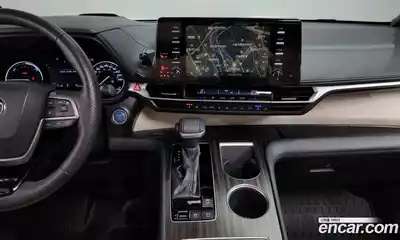 Toyota Sienna 2021 2.5 Автомат в Москве № 215520, миниатюра 10