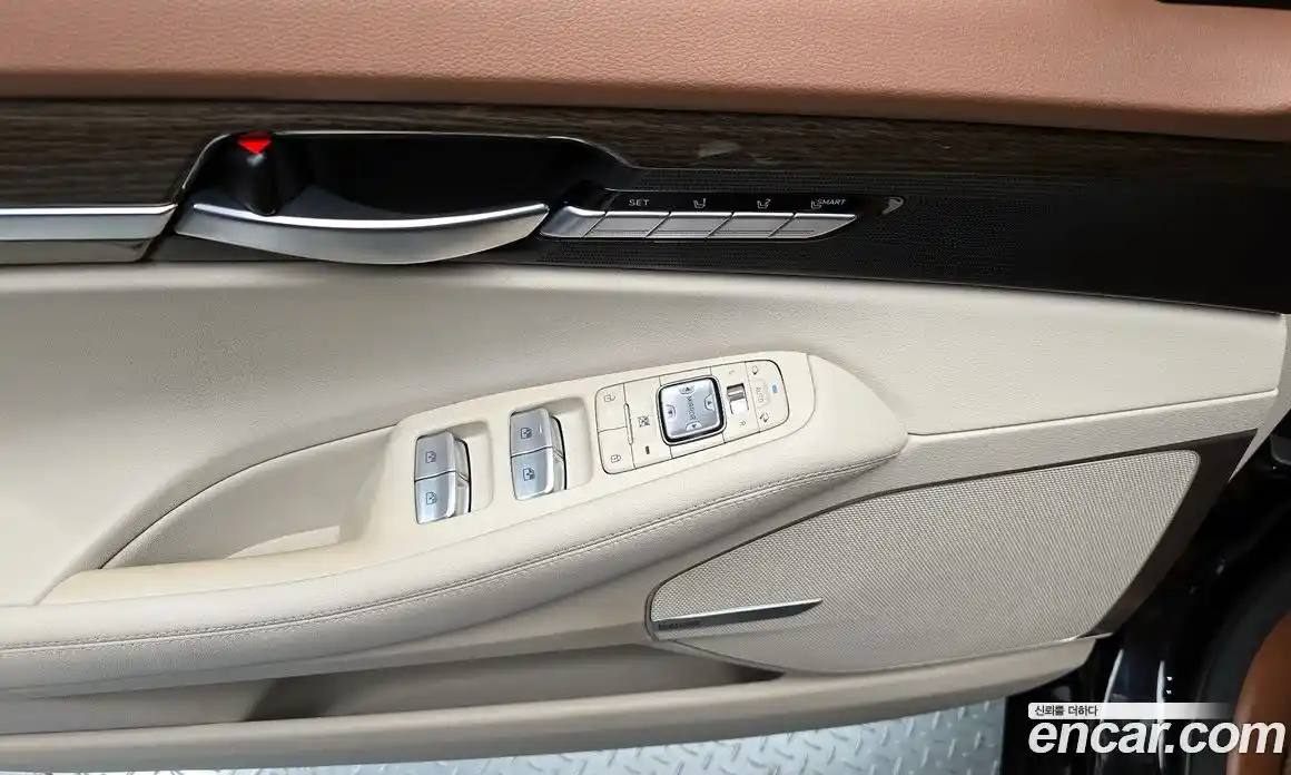 Genesis G90 2019 3.8 Автомат в Москве № 22006, фото 14