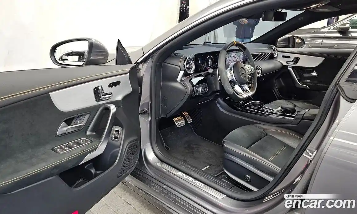 Mercedes-Benz CLA-Class 2021 2.0 Автомат в Москве № 221032, фото 18