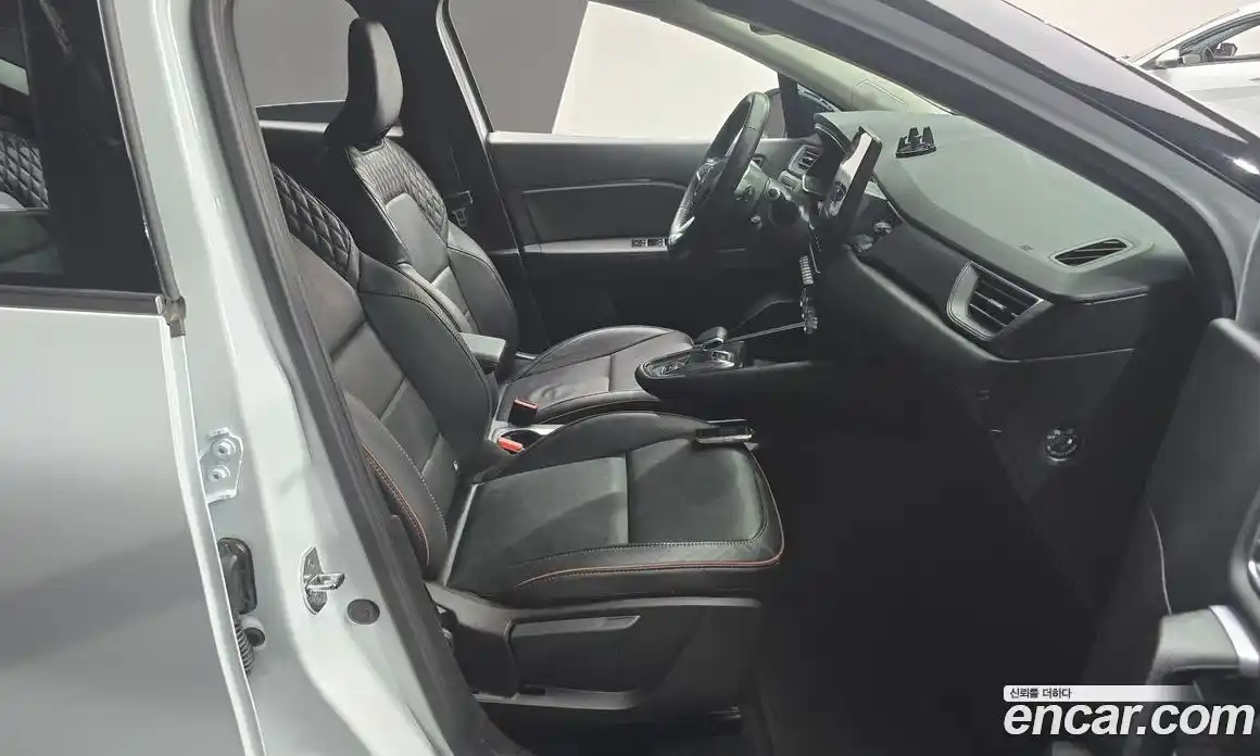 Renault Captur 2020 1.3 Автомат в Москве № 223961, фото 17