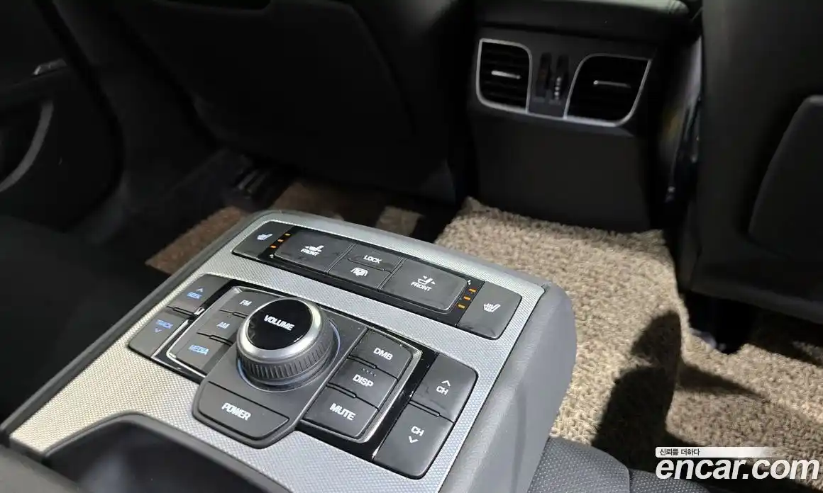 Genesis G80 2017 3.8 Автомат в Москве № 22787, фото 20