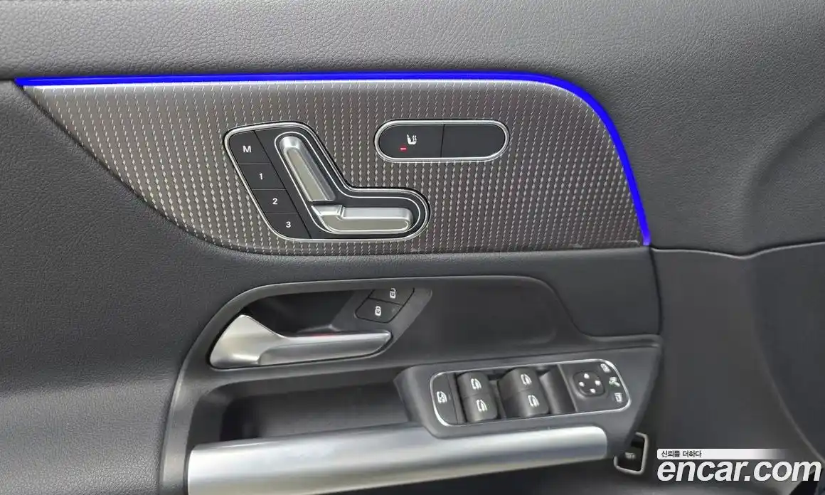 Mercedes-Benz EQA 2023 0.2 Автомат в Москве № 229385, фото 3