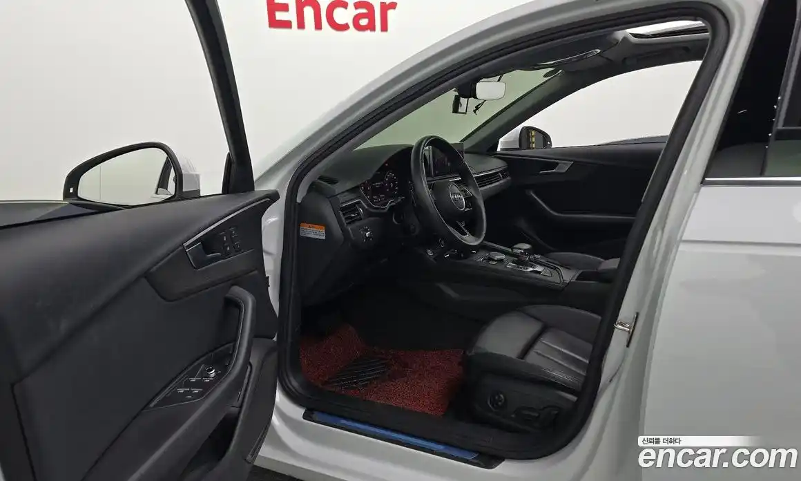 Audi A4 2018 2.0 Автомат в Москве № 230152, фото 11