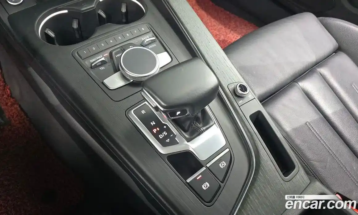 Audi A4 2018 2.0 Автомат в Москве № 230152, фото 16