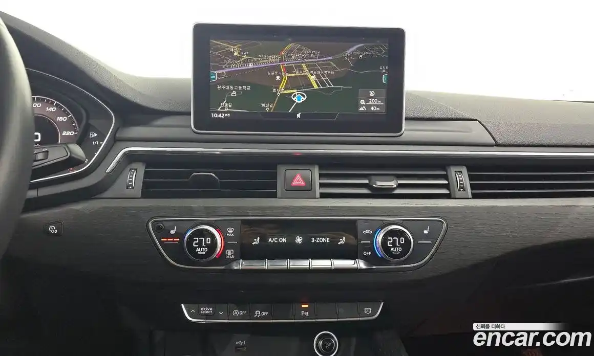 Audi A4 2018 2.0 Автомат в Москве № 230152, фото 4