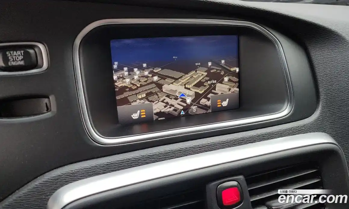 Volvo V40 2018 2.0 Автомат в Москве № 230664, фото 19