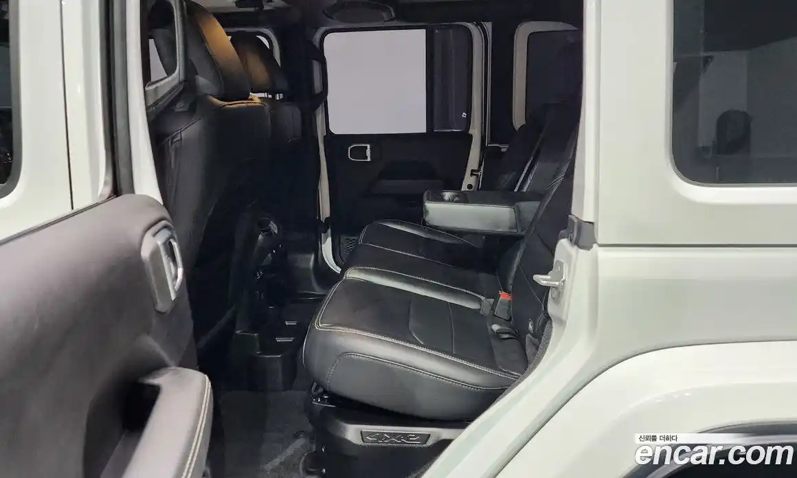 Jeep Wrangler 2022 2.0 Автомат в Москве № 232432, фото 12