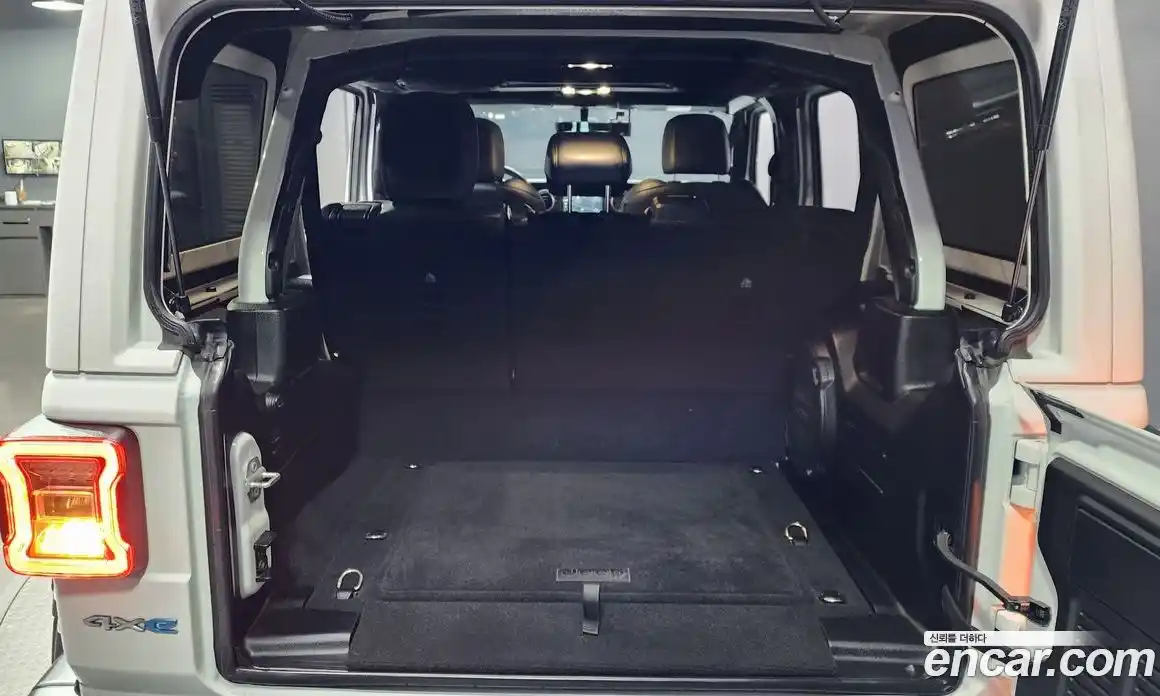 Jeep Wrangler 2022 2.0 Автомат в Москве № 232432, фото 9