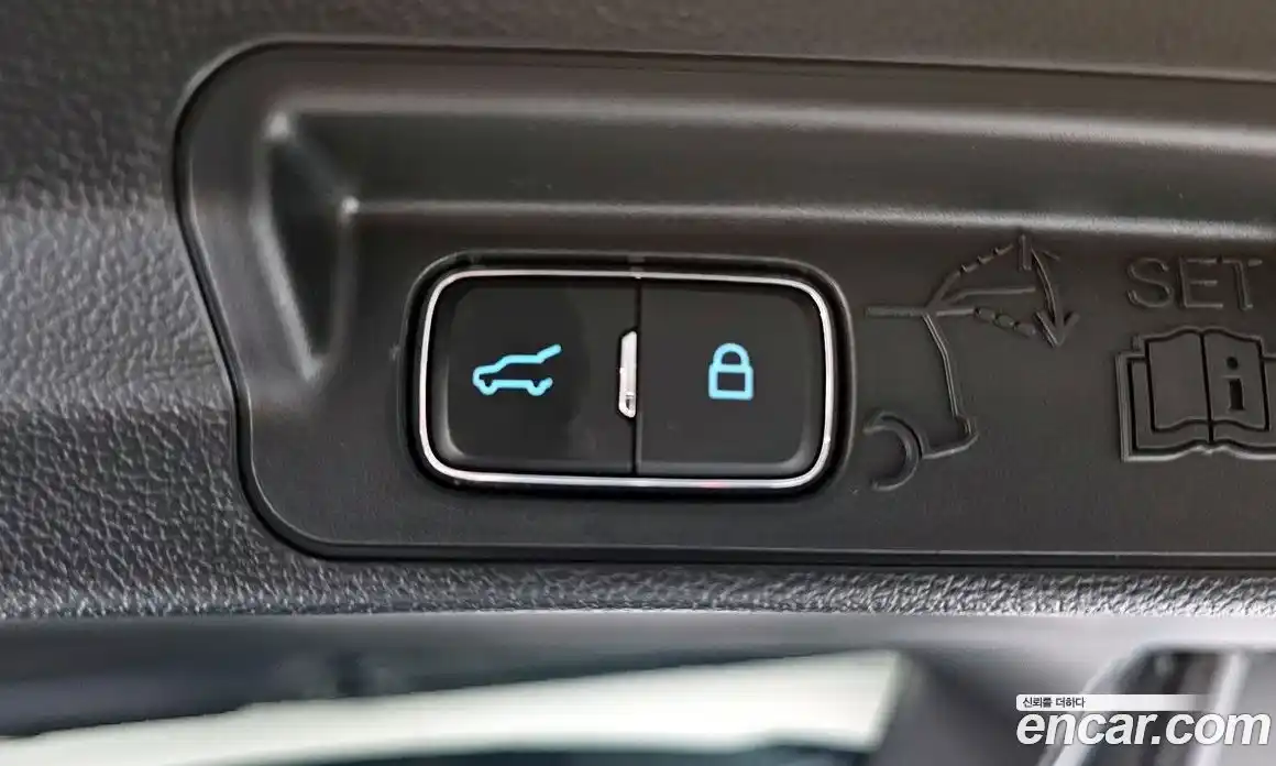 Ford Explorer 2023 3.0 Автомат в Москве № 233172, фото 11