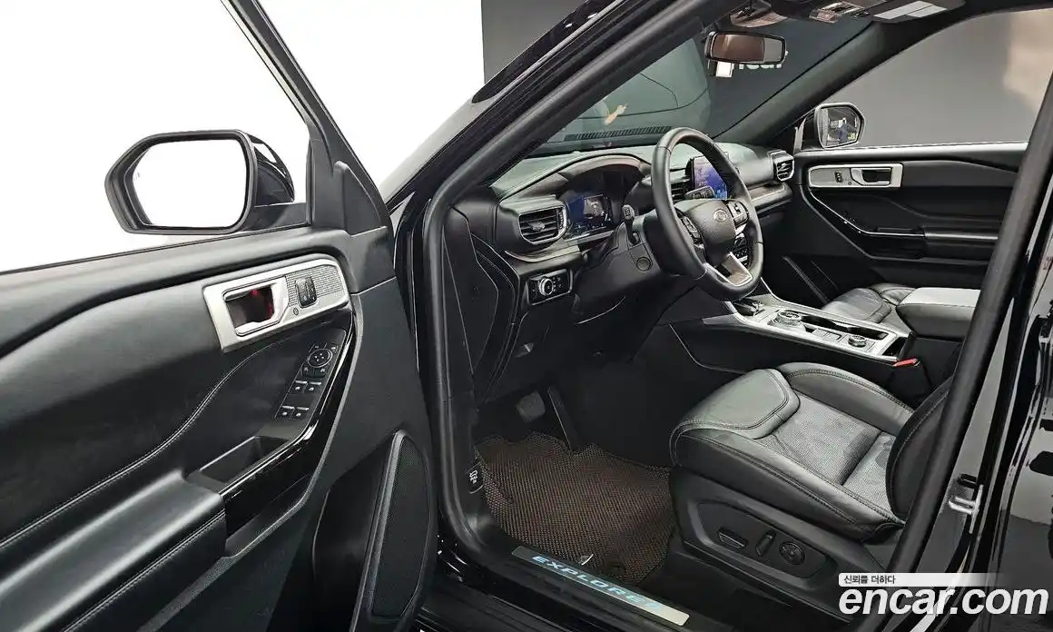 Ford Explorer 2023 3.0 Автомат в Москве № 233172, фото 19