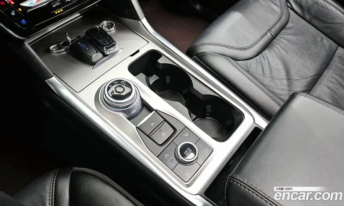 Ford Explorer 2023 3.0 Автомат в Москве № 233172, фото 20