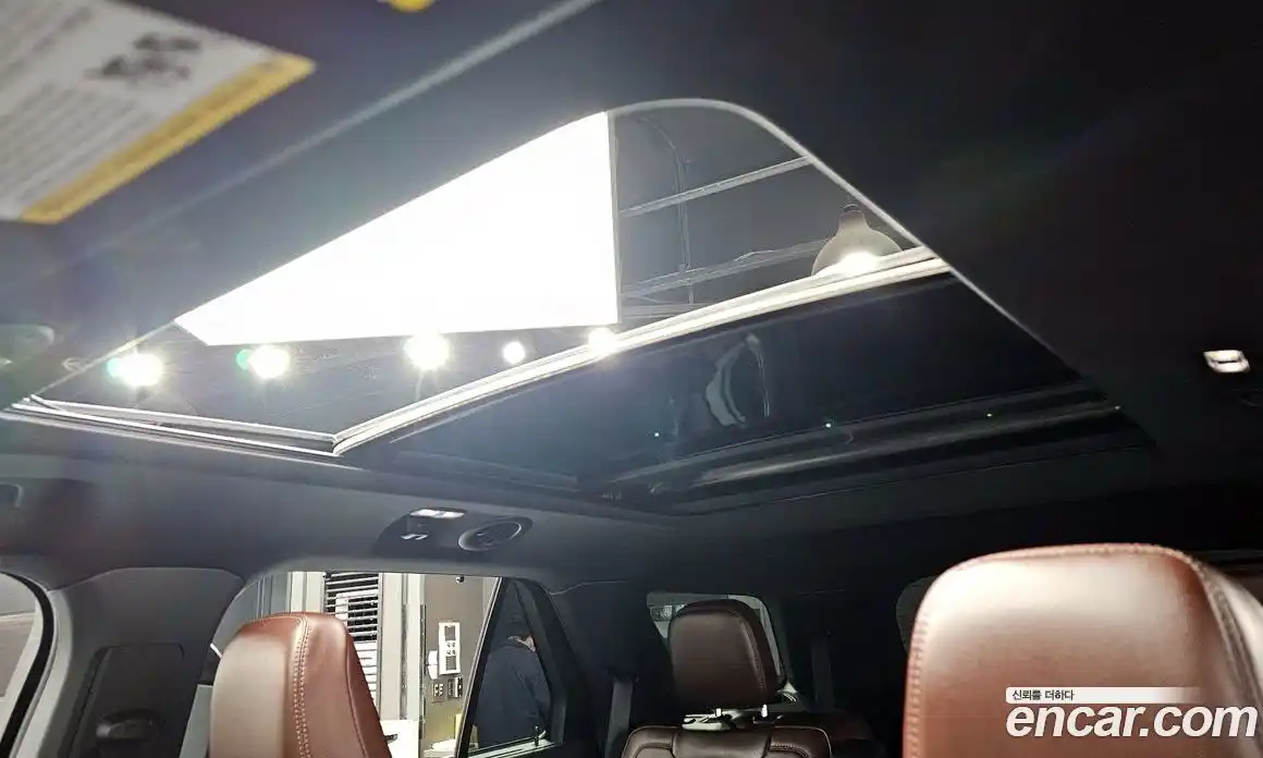 Ford Explorer 2023 3.0 Автомат в Москве № 233172, фото 2