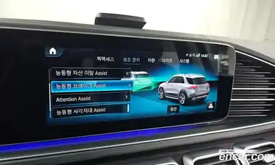 Mercedes-Benz GLE-Class 2022 2.0 Автомат в Москве № 239722, миниатюра 2