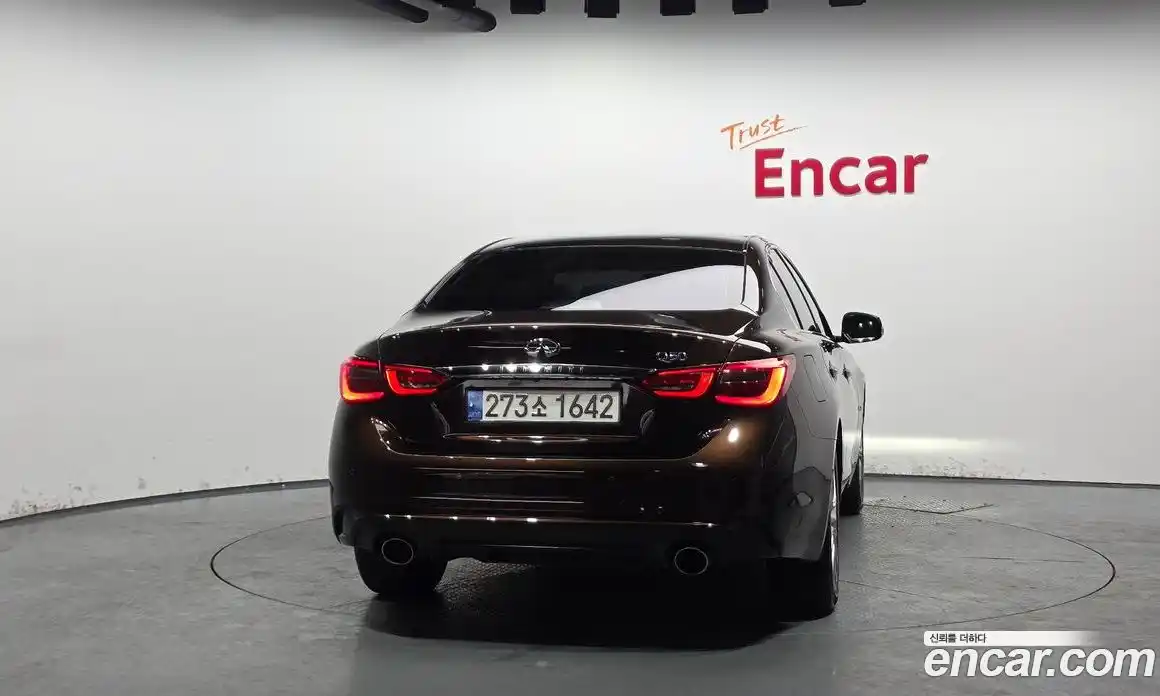 Infiniti Q50 2018 2.0 Автомат в Москве № 245586, фото 3