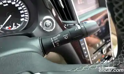 Infiniti Q50 2018 2.0 Автомат в Москве № 245586, миниатюра 7