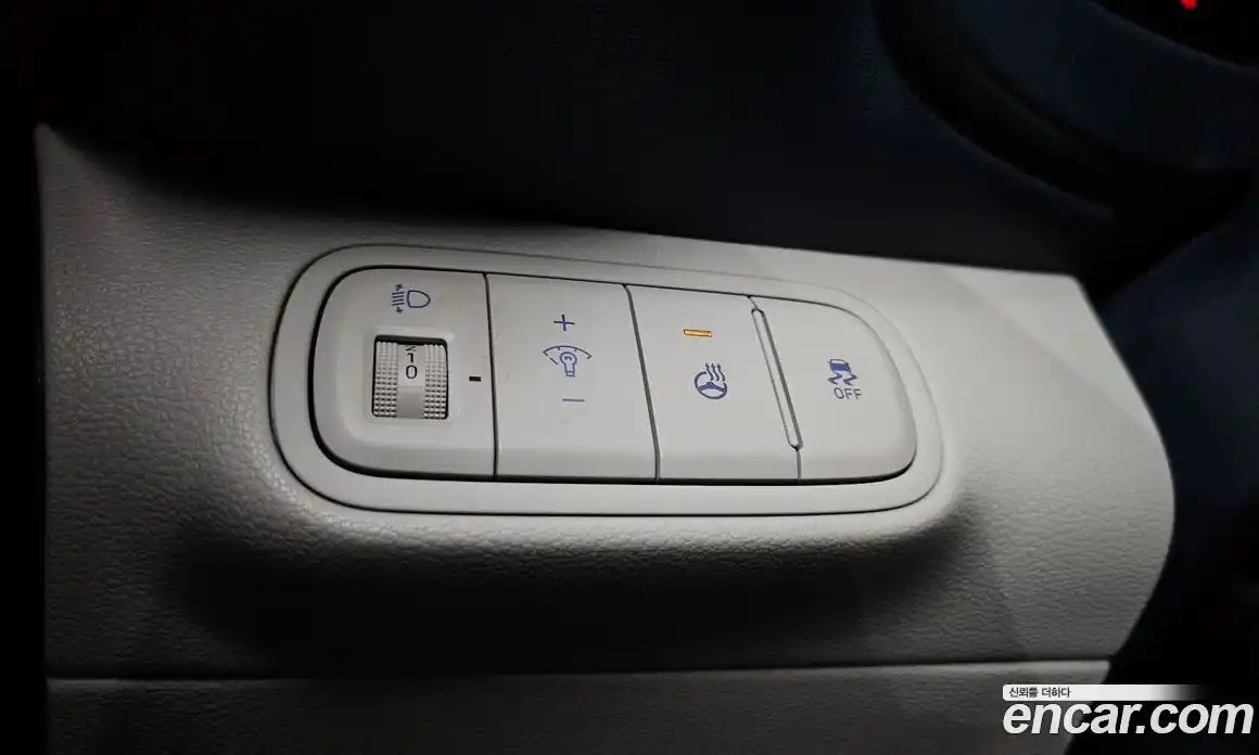 Hyundai Venue 2023 1.6 Автомат в Москве № 246545, фото 11