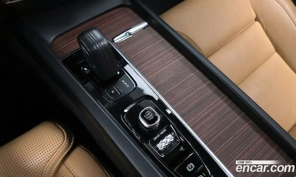 Volvo V60 2021 2.0 Автомат в Москве № 250916, фото 14