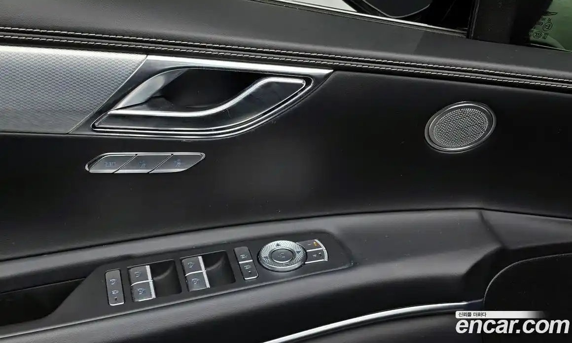 Genesis GV80 2023 2.5 Автомат в Москве № 26124, фото 15