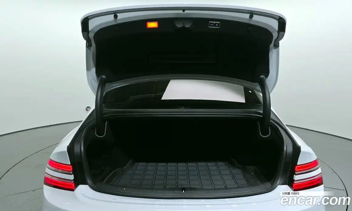 Genesis G80 2025 2.5 Автомат в Москве № 26125, фото 16