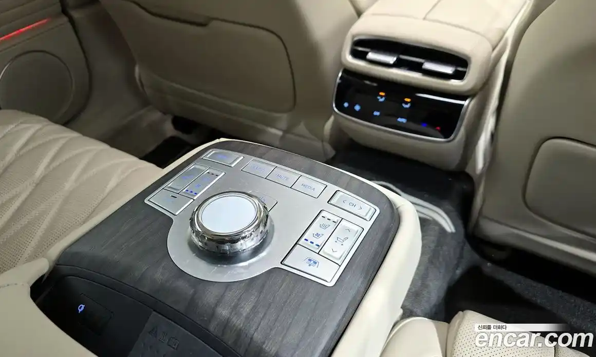 Genesis G80 2025 2.5 Автомат в Москве № 26125, фото 5