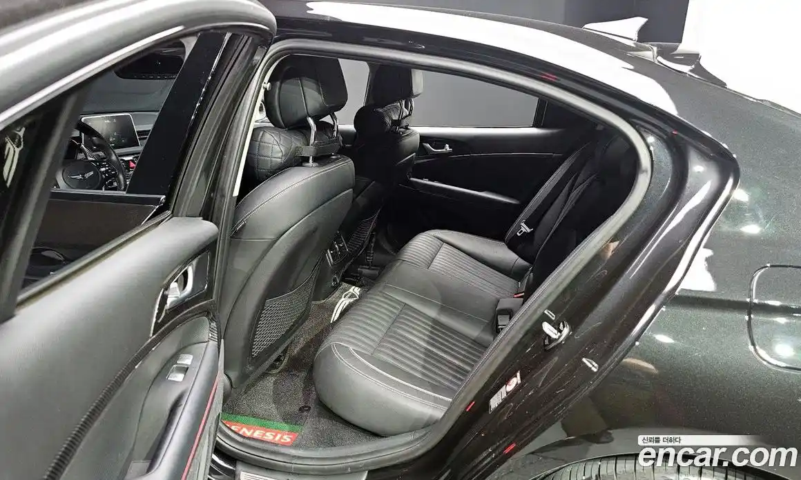 Genesis G70 2019 2.0 Автомат в Москве № 26236, фото 2