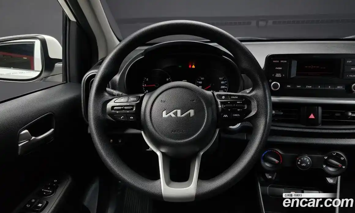 Kia Morning 2022 1.0 Автомат в Москве № 269638, фото 18