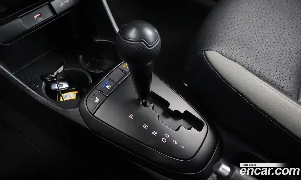 Kia Morning 2022 1.0 Автомат в Москве № 269638, фото 10