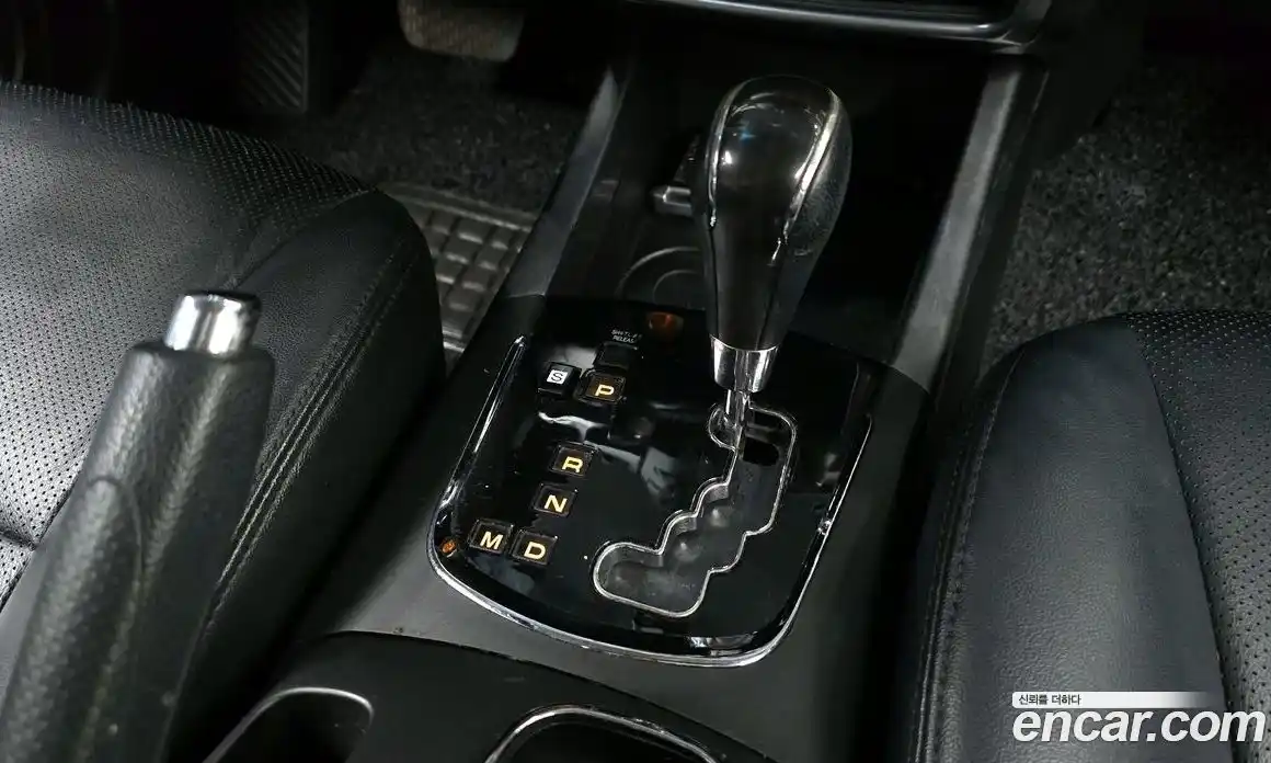 SsangYong Korando 2015 2.0 Автомат в Москве № 28351, фото 12