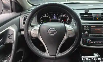 Nissan Altima, 2017