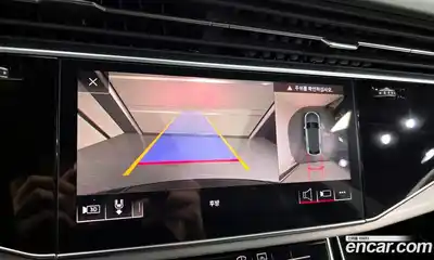 Audi Q8 2020 3.0 Автомат в Москве № 292906, миниатюра 8