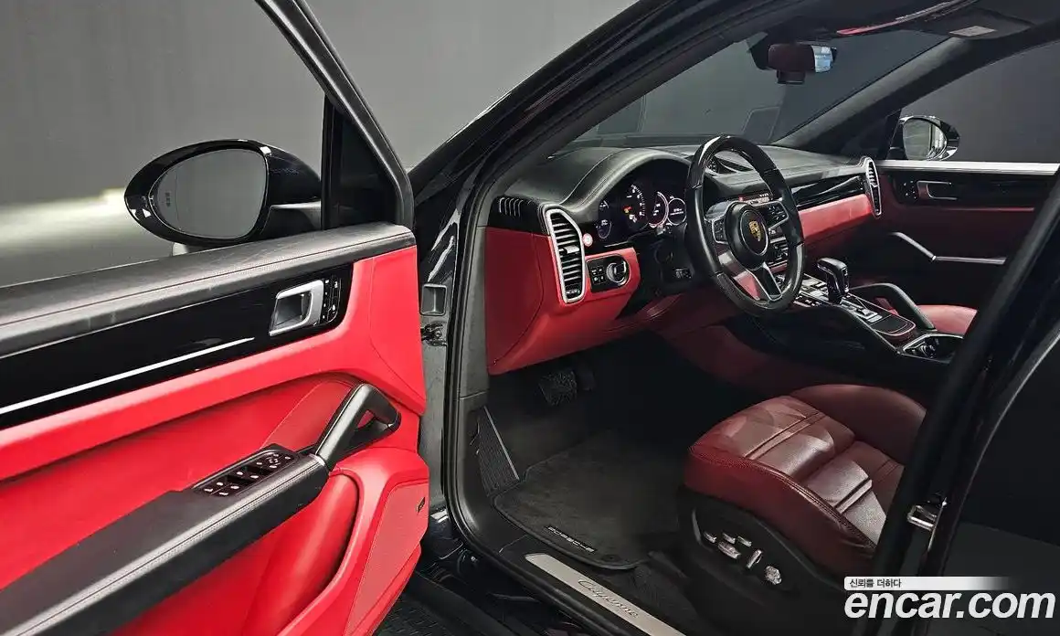 Porsche Cayenne 2021 3.0 Автомат в Москве № 294198, фото 11