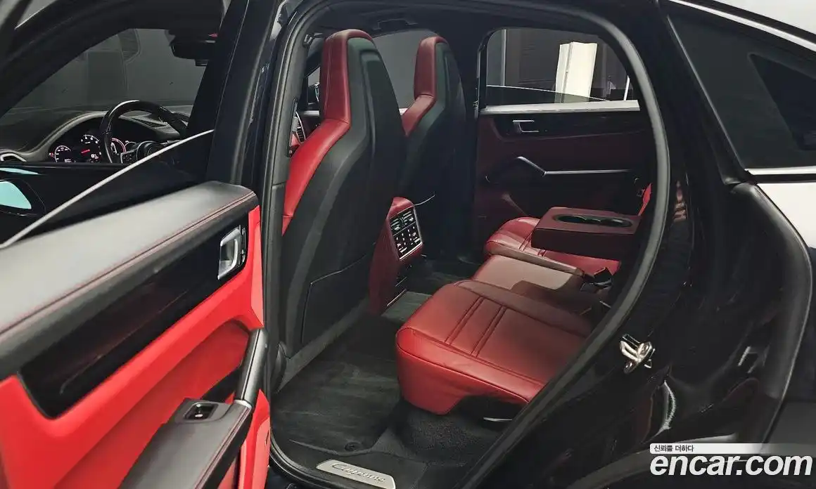 Porsche Cayenne 2021 3.0 Автомат в Москве № 294198, фото 3