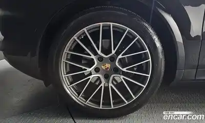 Porsche Cayenne 2021 3.0 Автомат в Москве № 294198, миниатюра 9