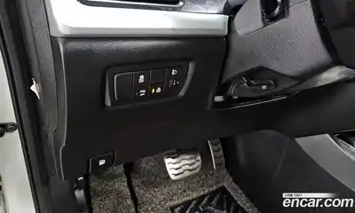 SsangYong Korando 2017 2.2 Автомат в Москве № 29421, миниатюра 3