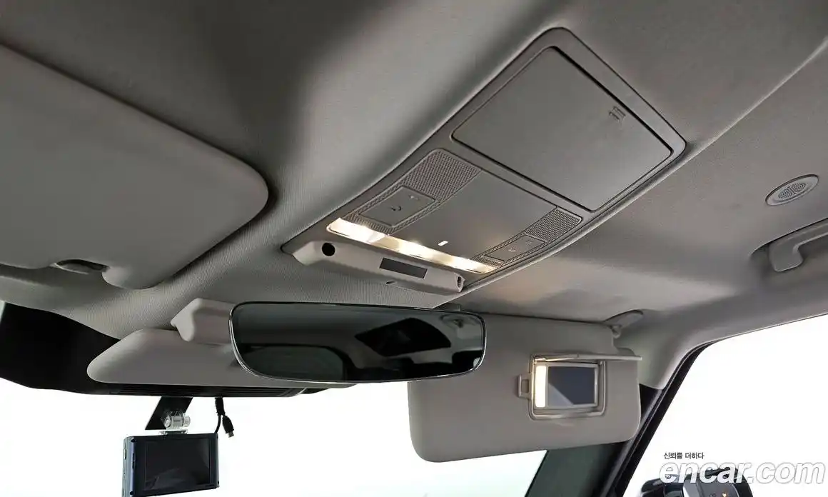 Land Rover Defender 2020 2.0 Автомат в Москве № 298224, фото 13