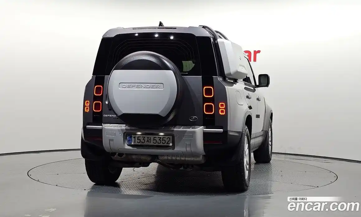 Land Rover Defender 2020 2.0 Автомат в Москве № 298224, фото 17