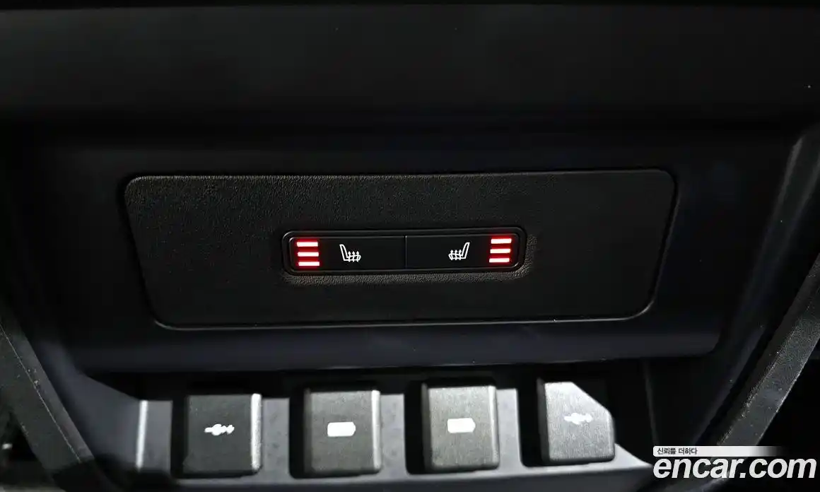 Land Rover Defender 2020 2.0 Автомат в Москве № 298224, фото 10