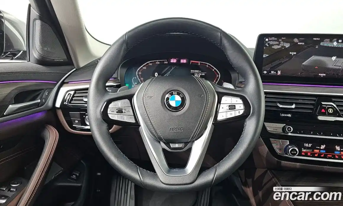 BMW 5-Series 2021 2.0 Автомат в Москве № 303477, фото 17