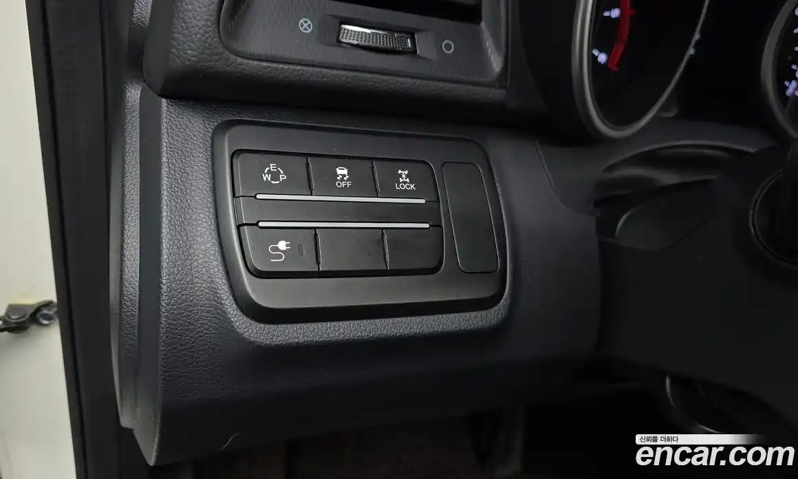 SsangYong TIBOLI 2016 1.6 Автомат в Москве № 32152, фото 11