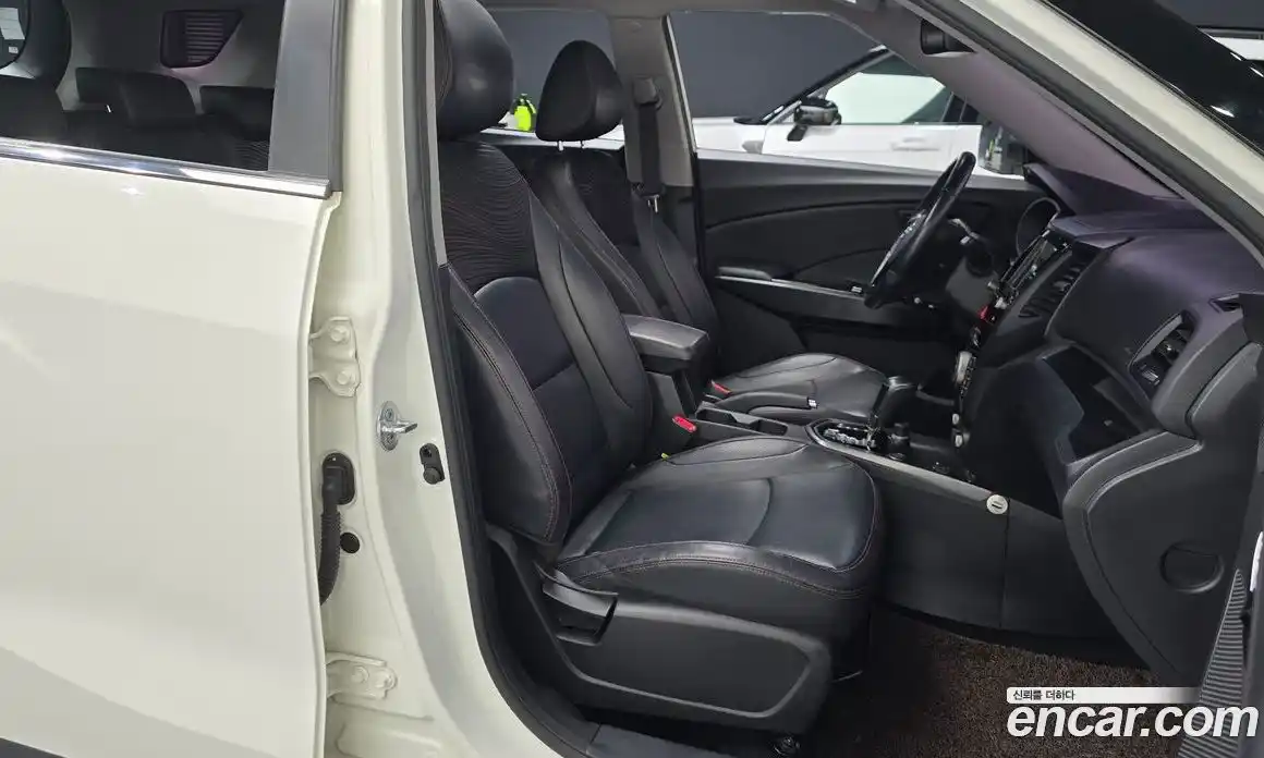 SsangYong TIBOLI 2016 1.6 Автомат в Москве № 32152, фото 7