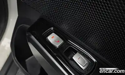 SsangYong TIBOLI 2016 1.6 Автомат в Москве № 32152, миниатюра 10