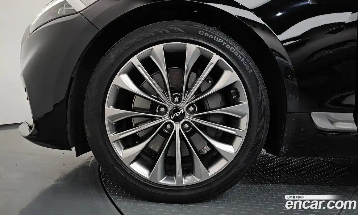 Kia K9 2022 3.8 Автомат в Москве № 321900, фото 16